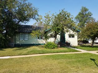 3520 Warren Ave, Cheyenne, WY 82001