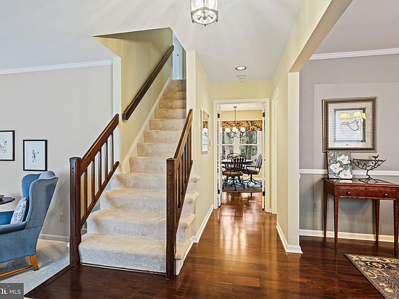 4th image of 10090 Carillon Dr
