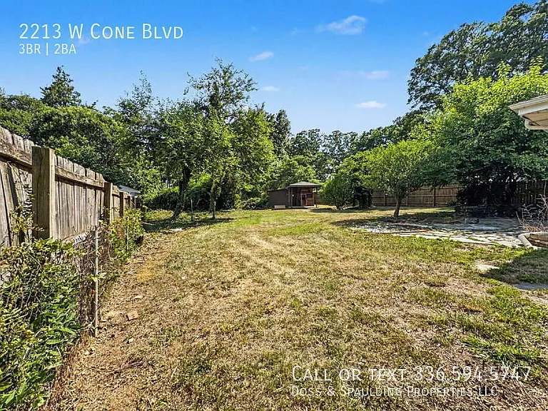 2213 W Cone Blvd — Photo 31