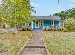 10733 SE Schiller St, Portland, OR 97266