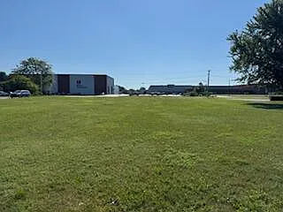 2508 Pipestone Rd photo 1