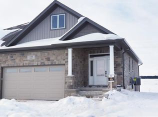 110 Bedell Dr, Mapleton, ON N0G 1P0