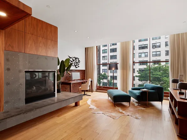 10 East 14th Street image 1 of 49