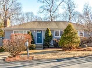 48 Chandler Rd, Burlington, MA 01803