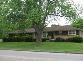 803 Glendale Dr, Clarksville, TN 37043