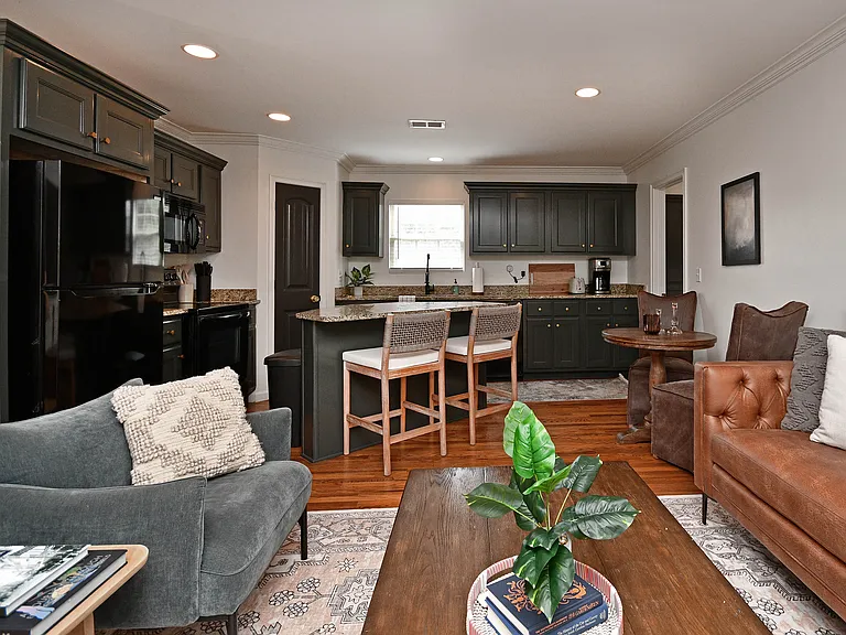 7 Hamilton Ave #1 — Photo 18