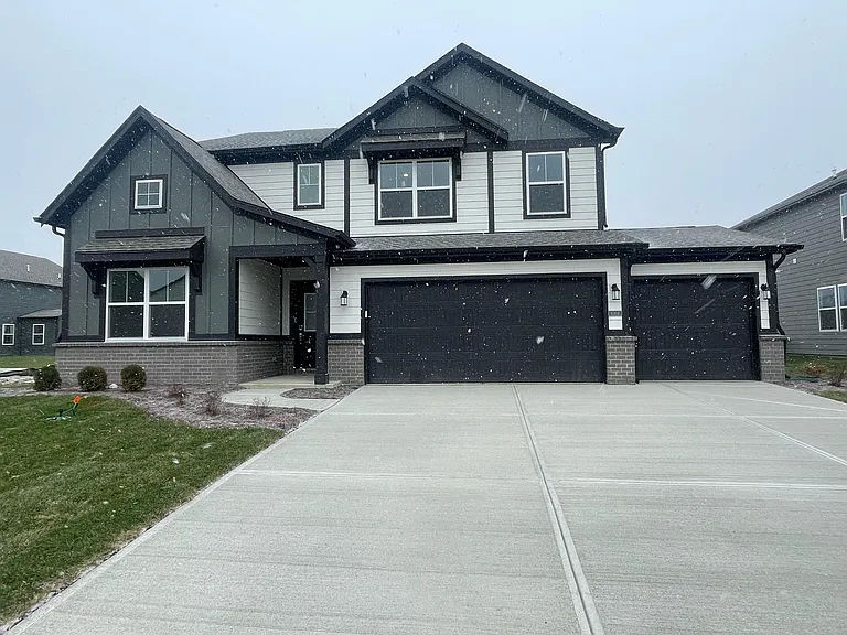 10814 Gates Creek Dr — Photo 1