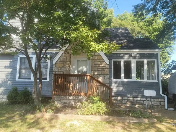 1711 S Northern Blvd, Independence, MO 64052