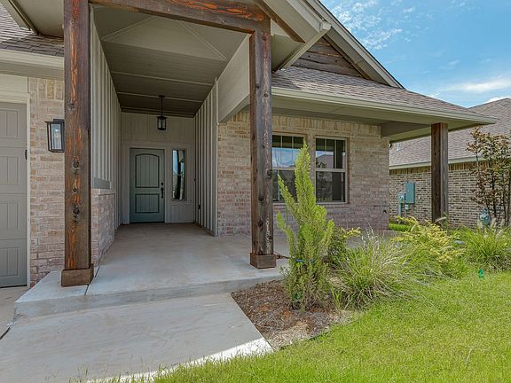 3rd image of 1106 Azalea Farms Rd