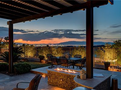 16 Mallard Creek Trl, Henderson, NV, 89052