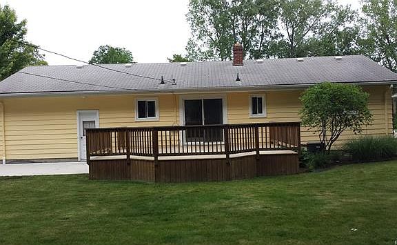 4th image of 3109 Pine Grove Ave