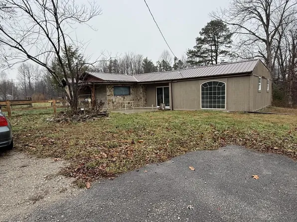 321 Wheeler Ln, Jamestown, TN 38556