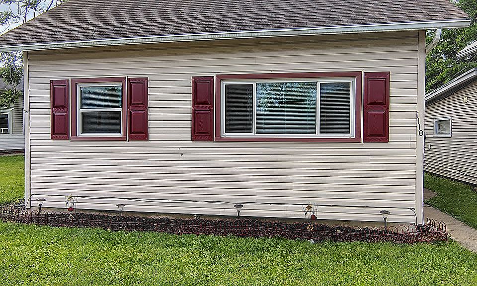 1st image of 1110 2nd St