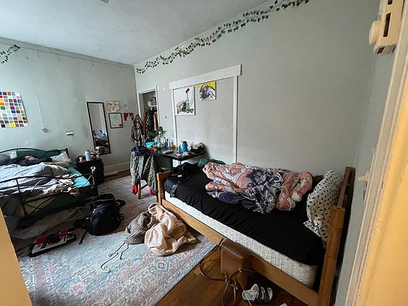 4th image of 881 Huntington Ave APT 10