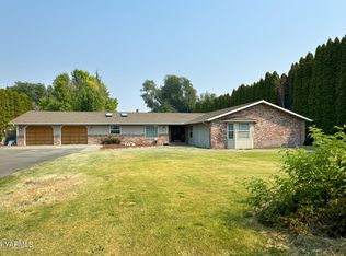 6717 Occidental Rd, Yakima, WA 98903