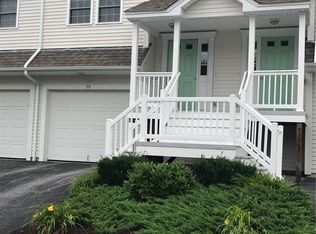 59 Red Brook Ln, West Warwick, RI 02893