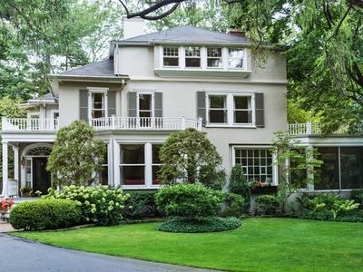 655 Elm St, Winnetka, IL, 60093
