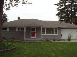 55895 River Shore Est, Elkhart, IN 46516
