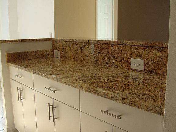 3rd image of 201 E 87th St APT 5C