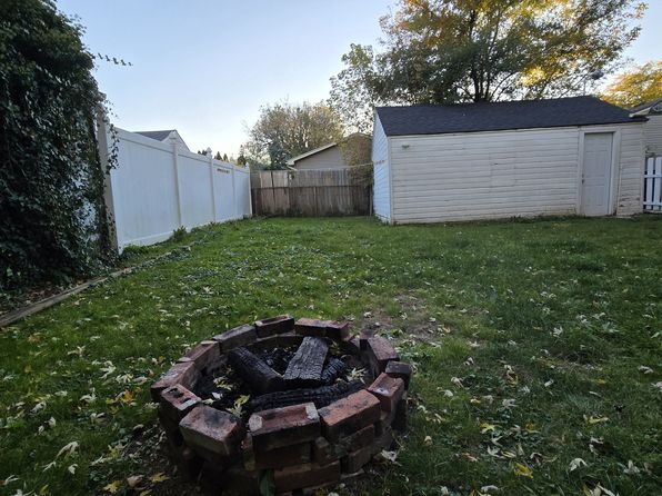3213 Brandon, Flint, MI 48532
