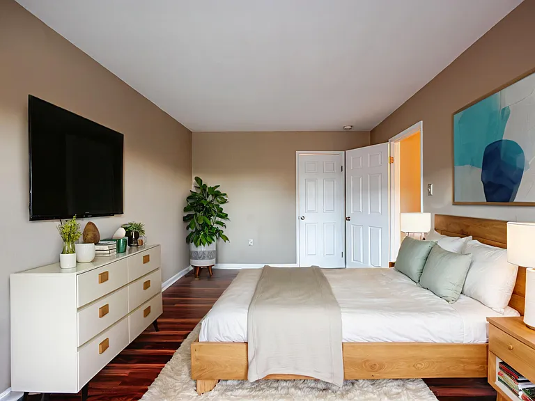 430 N Armistead St #303 — Photo 12