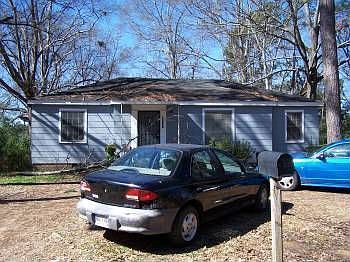 2nd image of 2839 Milton Dr