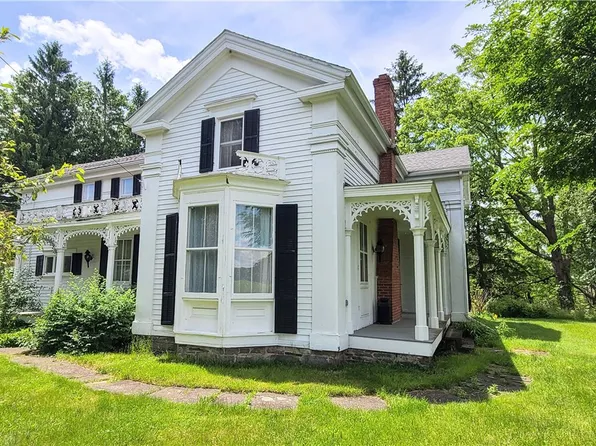 172 Benson Rd, Freeville, NY 13068