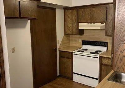 201 Barrett Pl — Photo 4