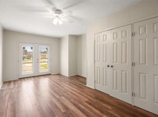 10914 Fairland Dr, Houston, TX 77051