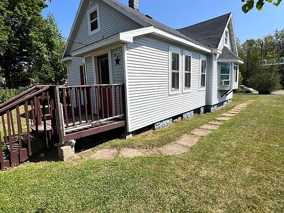 5th image of 211 Ethel St