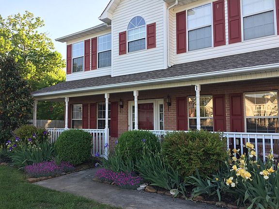 2nd image of 8237 Blarney Ln