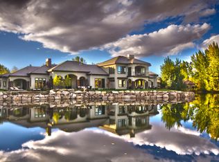 912 W Shearwater Ln, Eagle, ID 83616