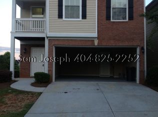 578 Shadow Lakes Dr, Lithonia, GA 30058