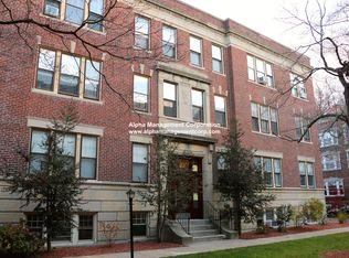 20 Alton Pl APT 2, Brookline, MA 02446