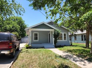 107 Saint Charles, San Antonio, TX 78202
