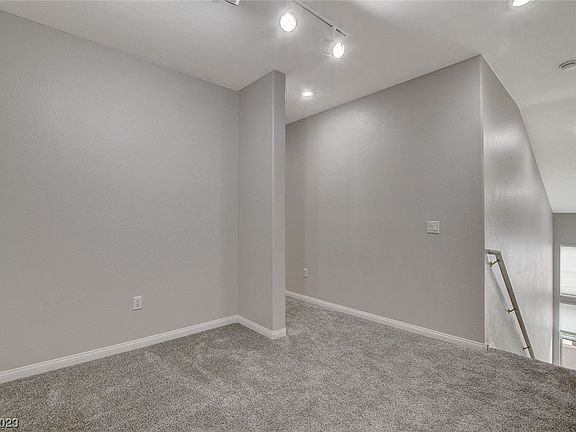 5th image of 10221 Deerfield Beach Ave Unit 201