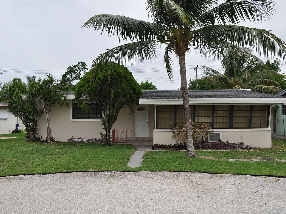 1st image of 530 NE 175th St