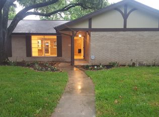 317 Crestwind Dr, Windcrest, TX 78239