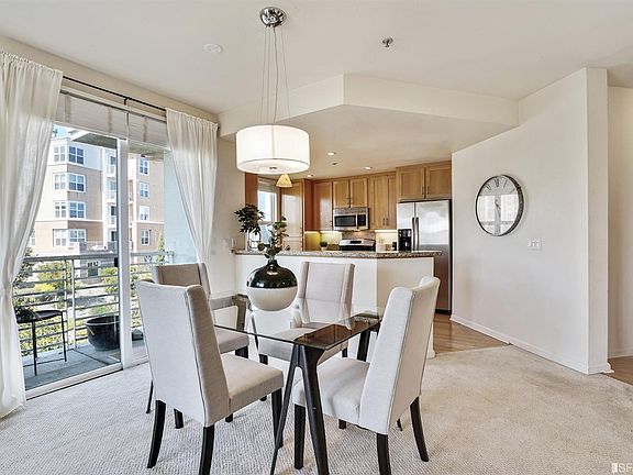 3rd image of 301 Crescent Ct APT 3414