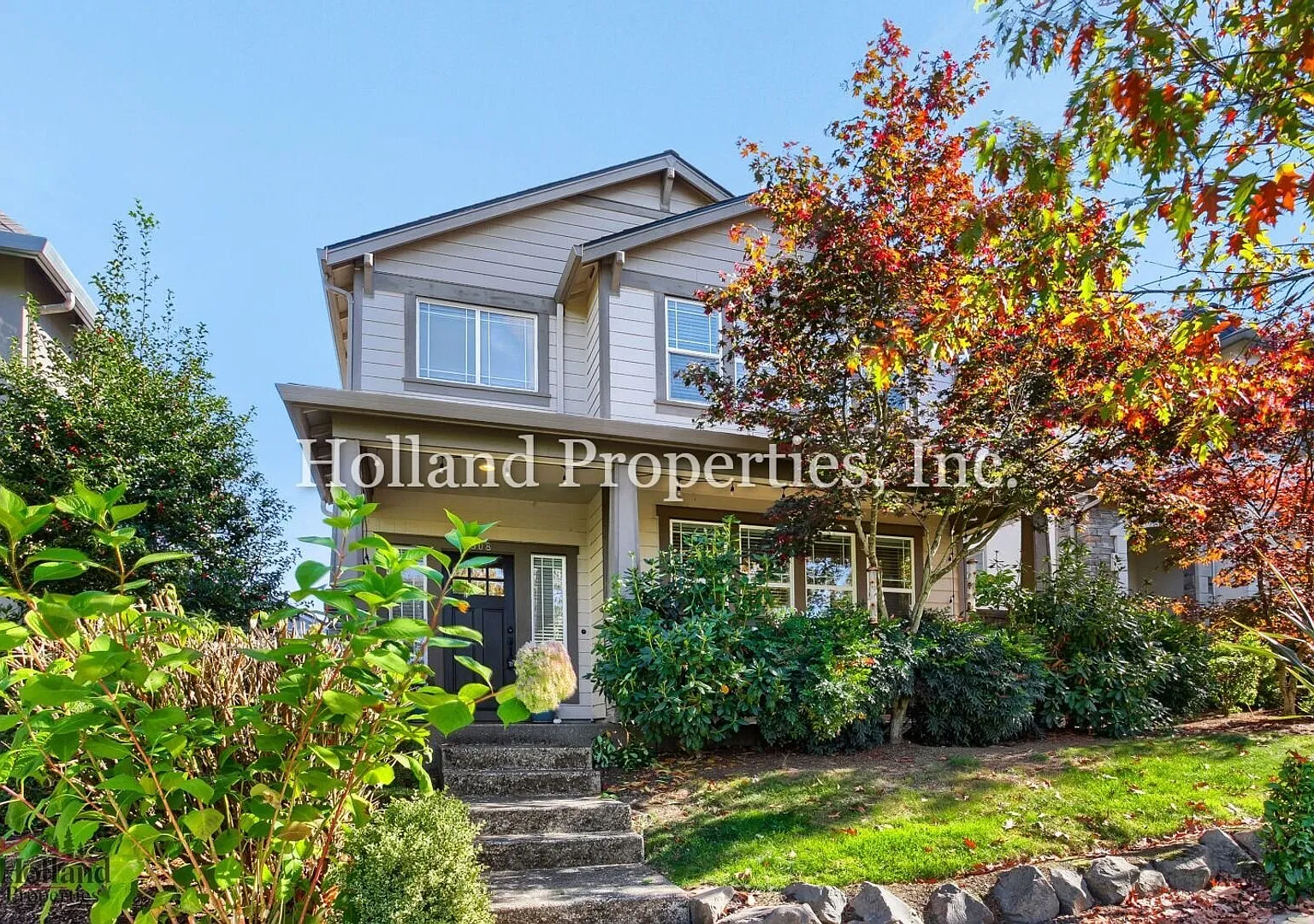 Spacious & Stylish 4-Bedroom Home with Green-Space Views, A/C & Community Pool — Photo 1
