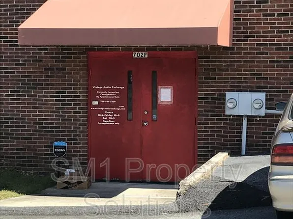 702 W Main St #F, Jamestown, NC 27282