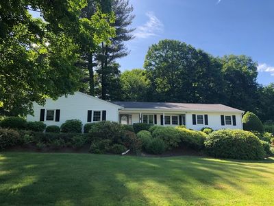 28 Longfellow Rd, Holyoke, MA, 01040