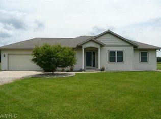 68881 Brady Rd, Edwardsburg, MI 49112