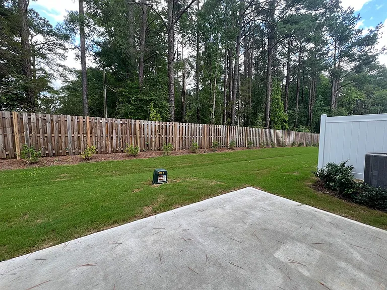 870 McKenzie Park Ter — Photo 20