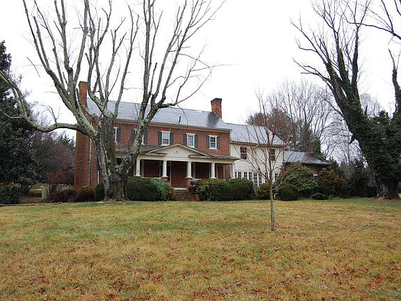 5th image of 55 Farmgate Ln
