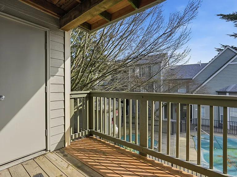 Courtyards at Fairview Apartments — Photo 21