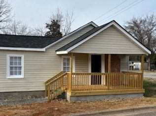 701 Smith Ave, Lexington, NC 27292