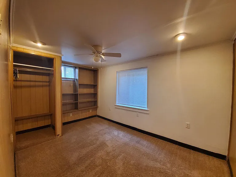 907 Sheridan St #1 — Photo 6