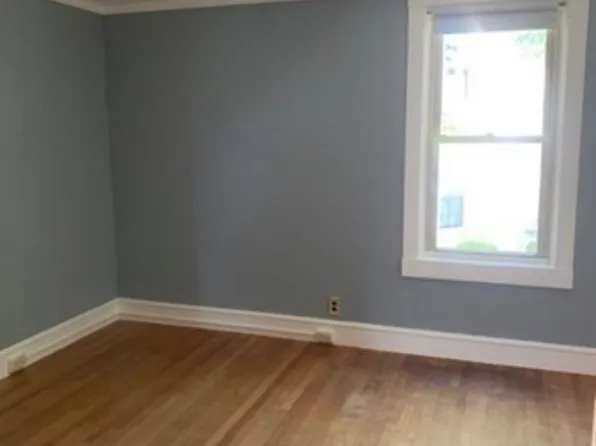 328 French St #1, Fall River, MA 02720