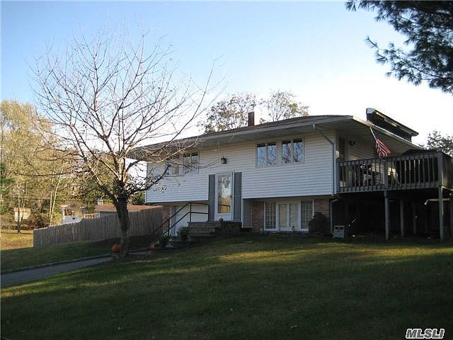 1st image of 8 Pheasant Ct